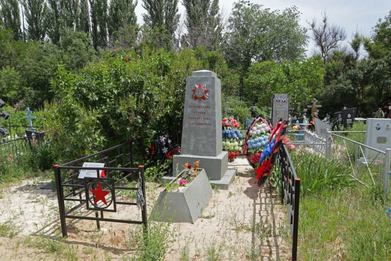 Братская могила в с. Винновка, Городищенский район